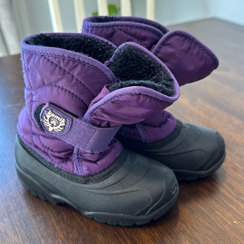Kamik purple boots